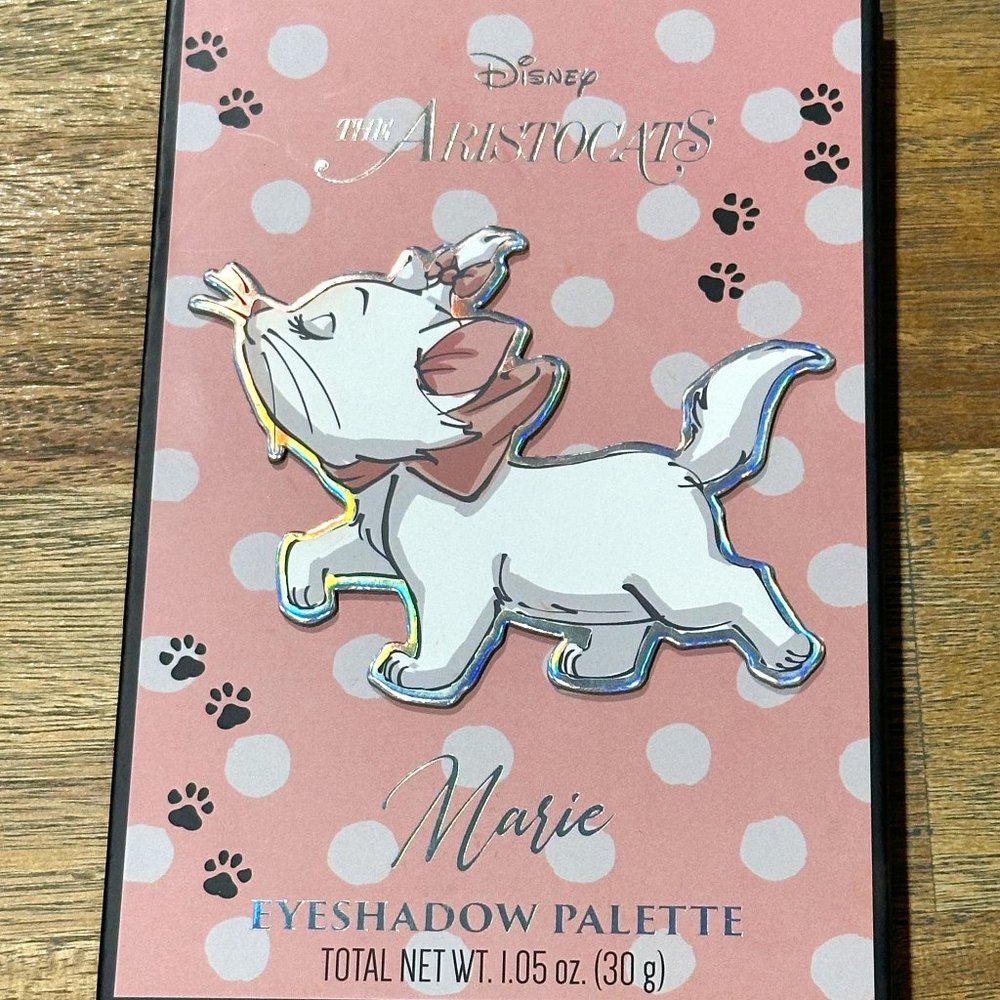 Disney Aristocats Marie Eyeshadow Palette